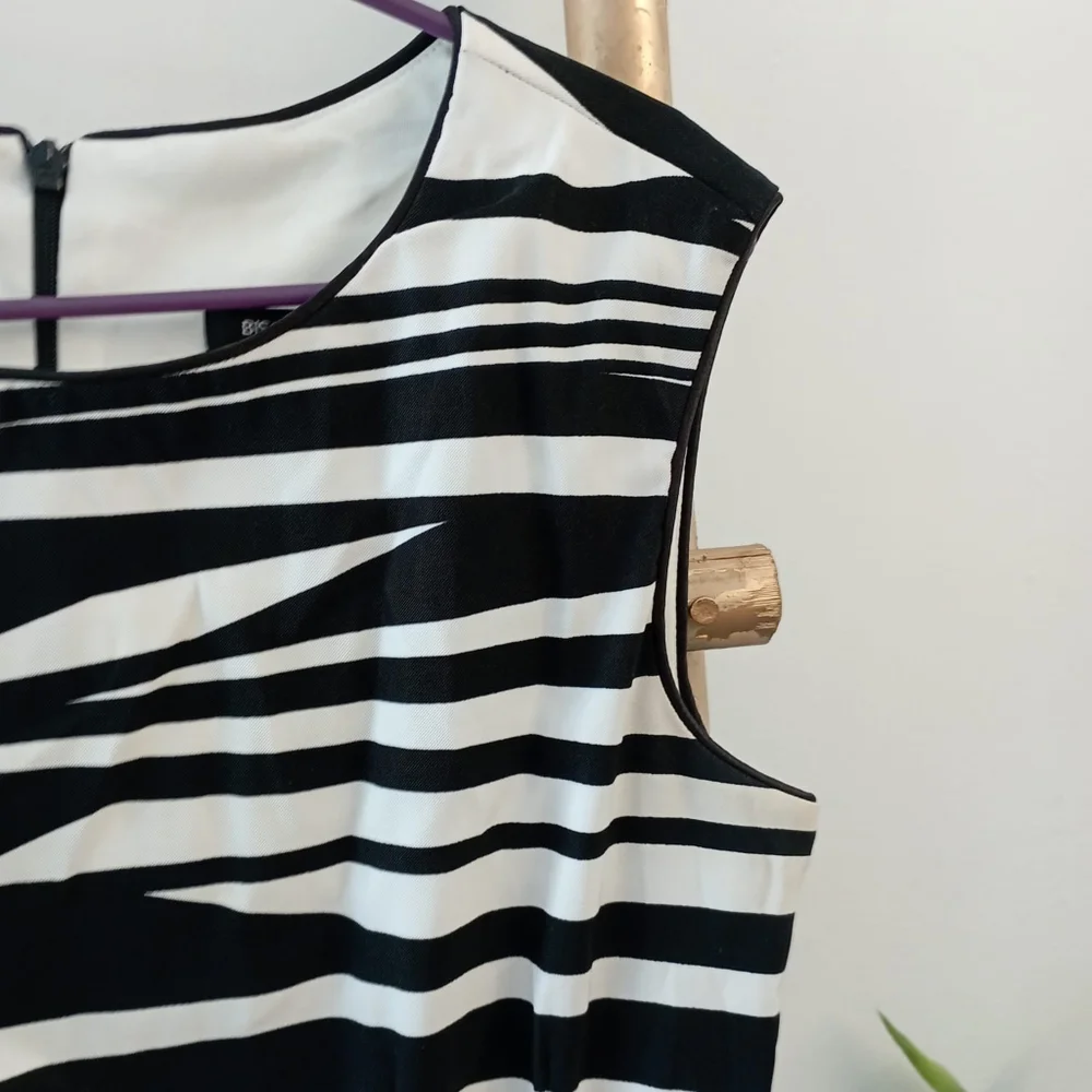 Bisou Bisou Paris Black and White Dress - Picture 10 of 15